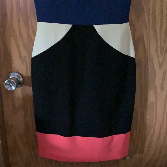 NWT Beautiful dress “Reese” - Picture 5 of 12
